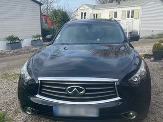 infinity fx30 black and white édition