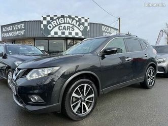 nissan x-trail tekna, 7 places ,camera av/ar , gps etc...