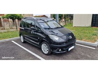 peugeot 1007 . boite automatique 71000km