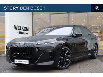 bmw i7 - xdrive60 high executive m sport / trekhaak / massagefunctie / active steering / parking as
