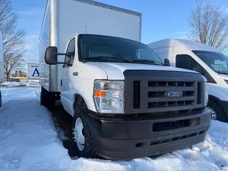 2022 ford e-series cutaway