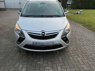 opel zafira 2015