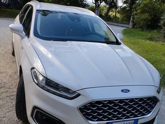ford mondeo vignale