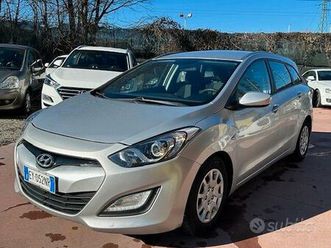 hyundai i30 wagon 1.6 crdi comfort