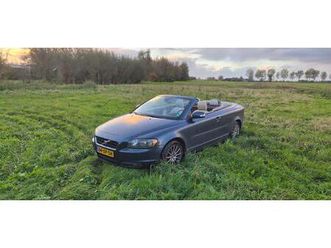 volvo c70 convertible - 2.4 d5 kinetic
