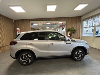 vitara 1.4 t sakura top hybrid 4x4