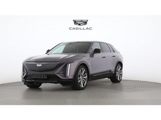 lyriq sport 102 kwh awd