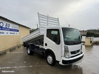 renault maxity 2.5 dci 110ch benne