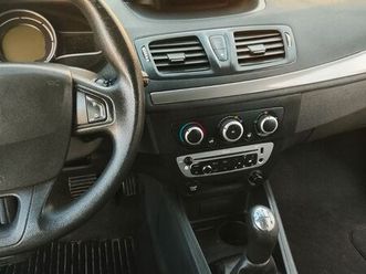 mégane 3-année 2012-1,5 l dci-150000 km-90ch- très bon etat