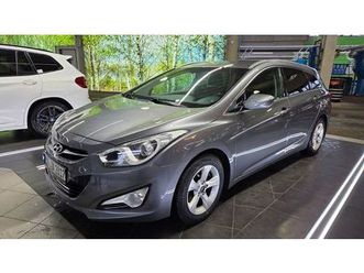 hyundai i40 cw 2.0 gdi premium ahk ganzjahresreifen