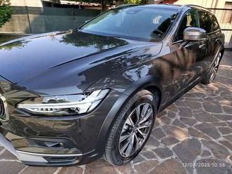 v90 cross country 2.0 b4 plus awd auto