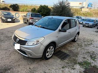 dacia sandero 1.4 8v gpl ambiance-2009