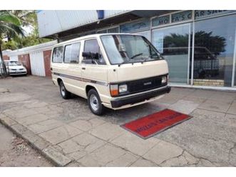 1987 toyota hi-ace super 10