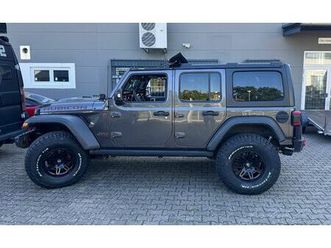 jeep wrangler rubicon , 37