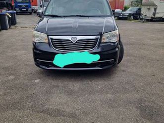 lancia voyager 2.8 crd16v gold