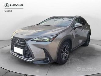 lexus nx 2.5 hybrid premium 4wd e-cvt