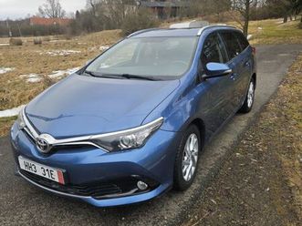 toyota auris 1.6 d-4d edition-s