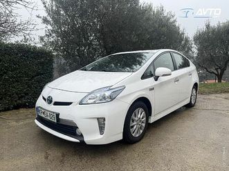 toyota prius prius 1.8 vvt-i plug-in executive