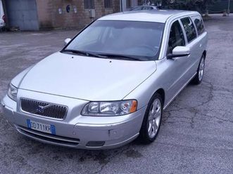 v70/xc70 2.4 d5 20v (185cv) cat summum senza lavoro da fare