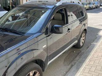 outlander 7 posti 4wd