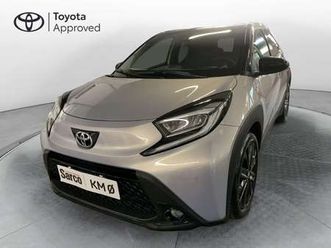aygo x 1.0 vvt-i 72 cv 5 porte jbl special edition