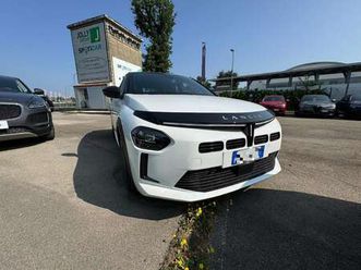 nuova ibrida 1.2 100cv ibrida