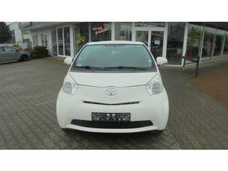 toyota iq iq basis