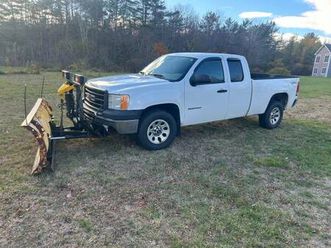 2011 gmc sierra ext cab 4wd w/ plow