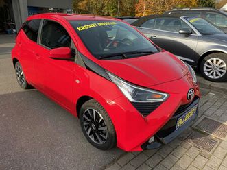 toyota aygo x-cite 5deurs met 2jaar garantie