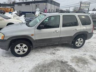 2004 mazda tribute (only 84,400 org miles!!!)