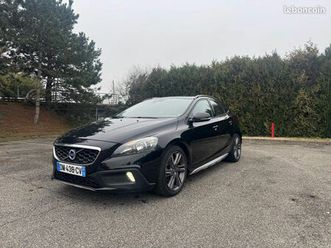 volvo v40 cross country business d2 115 ct ok