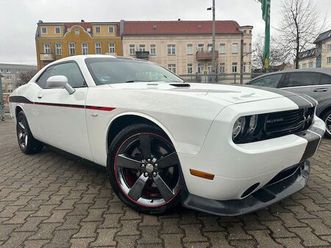 dodge challenger 5,7 hemi v8 redline / navi/ led/ pdc