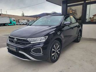 t-roc i 2017 1.0 tsi business 110cv