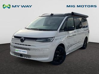 volkswagen california t7 california ocean 2.0 tdi 150 pk dsg7 /// inklapbare trekhaak