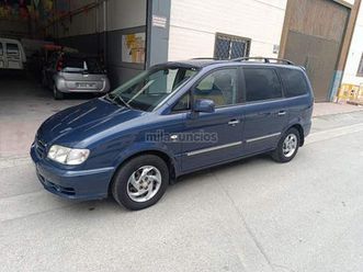 hyundai - trajet 2.0 crdi gls doble aa