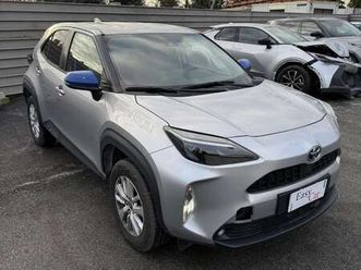 yaris cross 1.5h trend fwd 116cv e-cvt