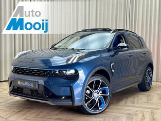 lynk & co 01 1.5 *360 camera* org.nl! / panoramadak / infinity sound / adaptive cruise / memory seat / apple carplay