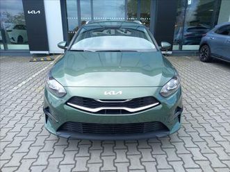 kia ceed sw cd 1,5 t-gdi gpf spin