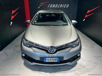 toyota auris 1.8 hybrid active