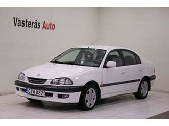 toyota carina 2,0 sedan automat 17000 mil 126hk