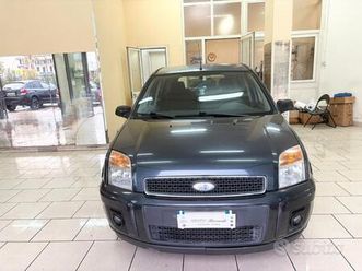 ford fusion 1.4 benzina 5 porte titanium