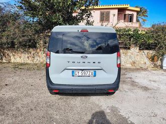 ford tourneo courier – come nuova (solo 9.200 km