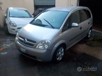opel meriva 1.6 16v - km 100.000