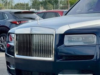 rolls royce cullinan 6,8l 2024