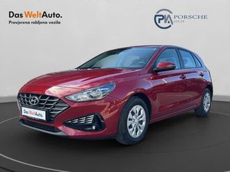 hyundai i30 1,5 dpi 110 trend, 2022 god.