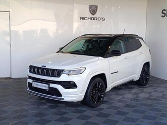 1.3 turbo t4 240 4xe s