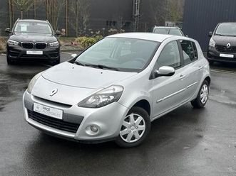 1.2i 16v - 75 euro 5 2012 tomtom live