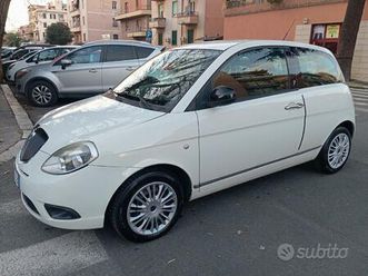 lancia ypsilon 1.3 mjt elle e 5 del mese