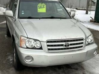 toyota highlander awd *click tab at bottom right to see more ads/cars