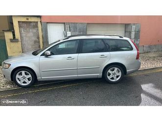 volvo v50 1.6 d momentum